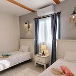 Вилла Private Detached With Swimming Pool In Inlice,